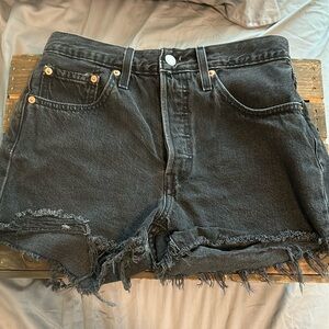 High Waist Distressed Levi 501 Shorts Size 26